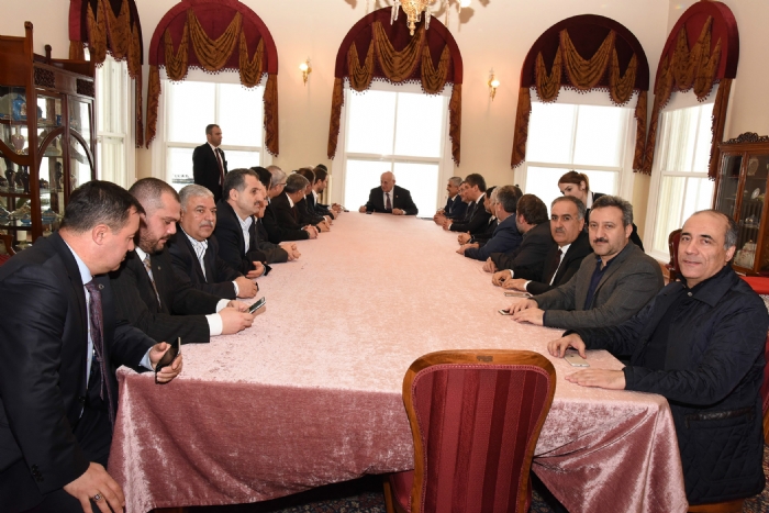 İki Kardeş Vakfı, Meclis Başkanı İsmail Karaman ı Ziyaret Etti