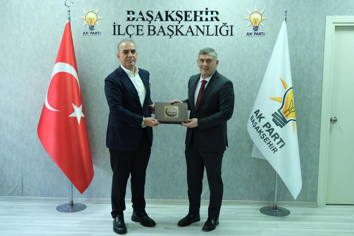 Genel Başkanımız Hasan Göksu, AK Parti Başakşehir İlçe Başkanlığı görevine atanan Sn. Feti Ahmet Balin’e hayırlı olsun ziyaretinde bulundu.